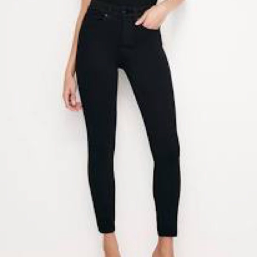 Good American Black Skinny Jeans